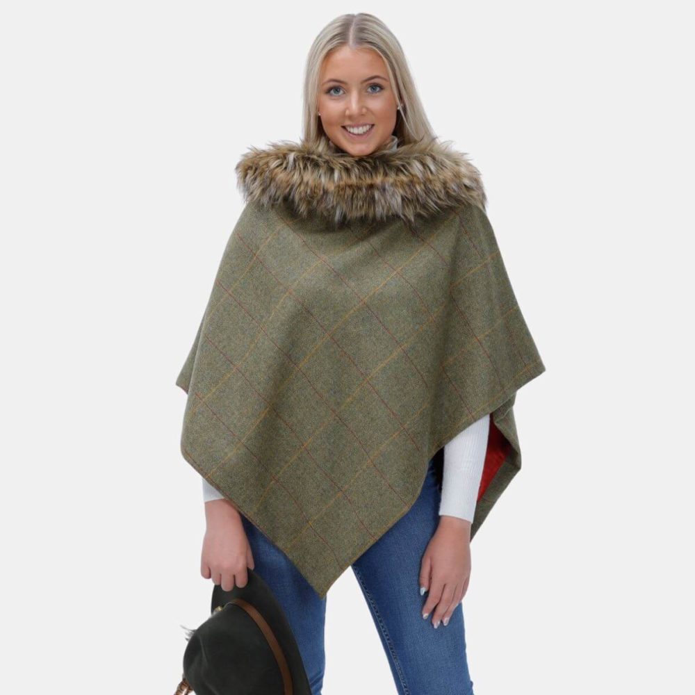 Megan Regular Faux-Fur Collar Cape Megan Regular Faux-Fur Collar Cape