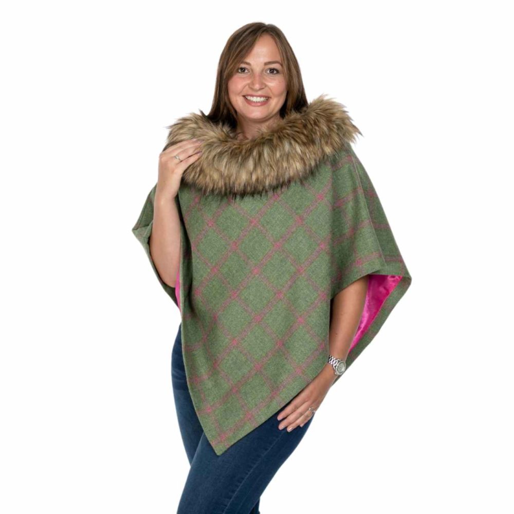 Celestre Regular Cape with Faux Fur