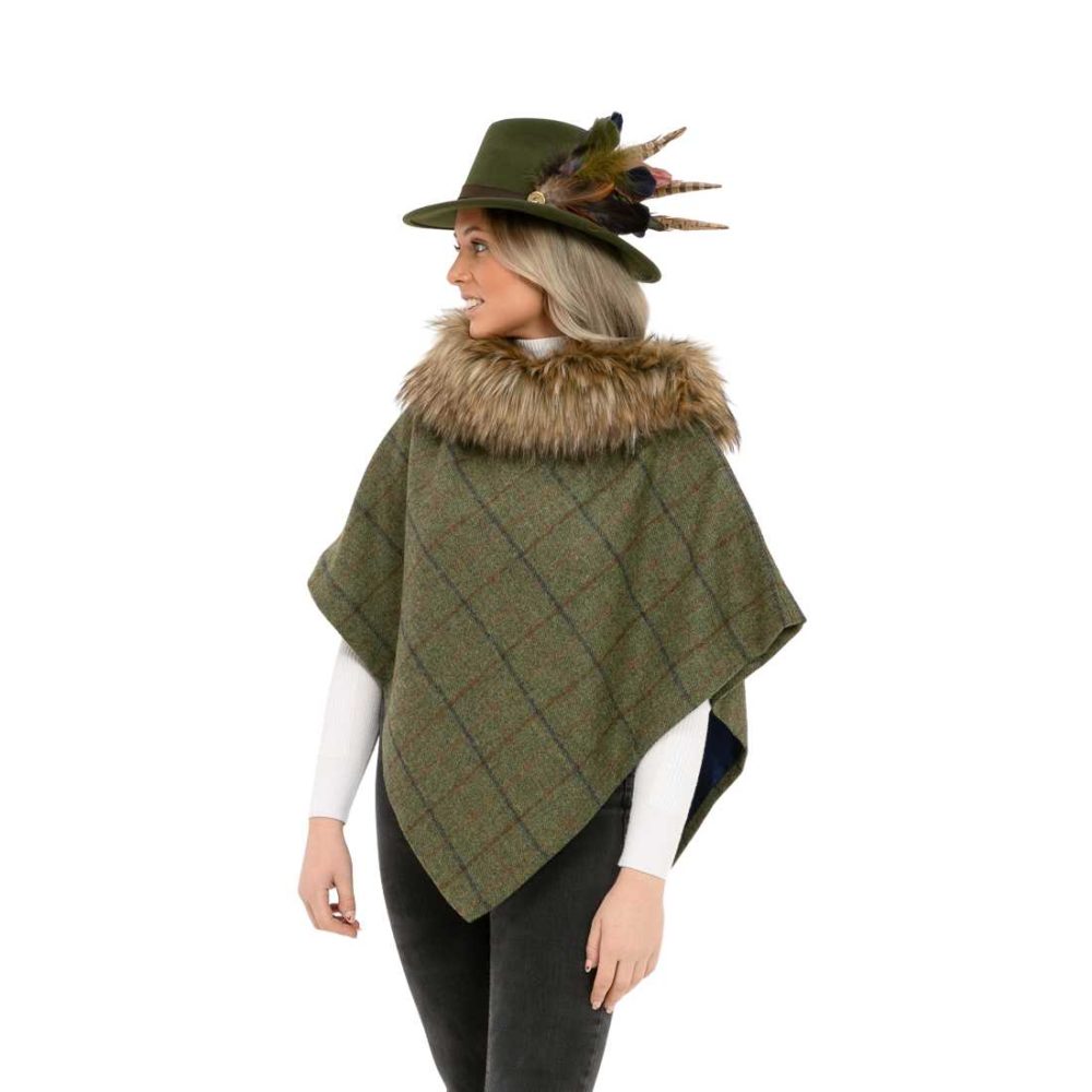 HARSCFF1 A Harrogate Shorter Cape