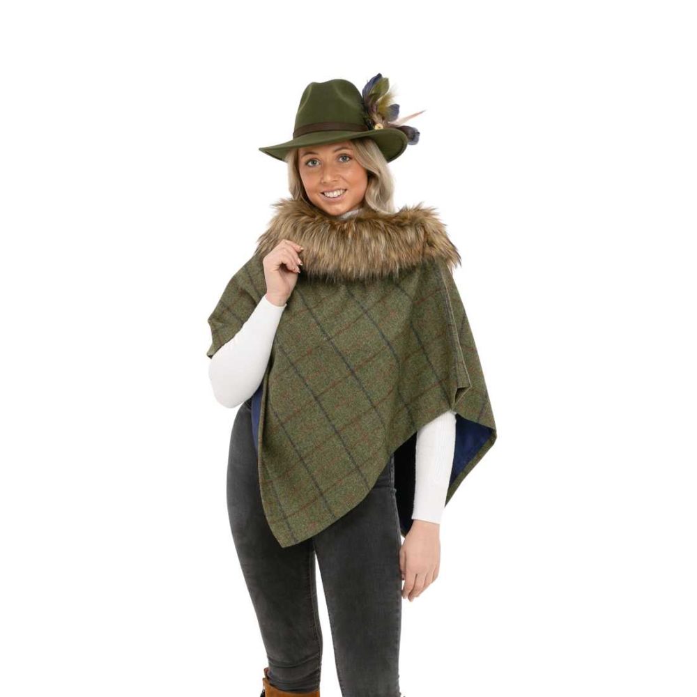 HARSCFF4 A Harrogate Shorter Cape