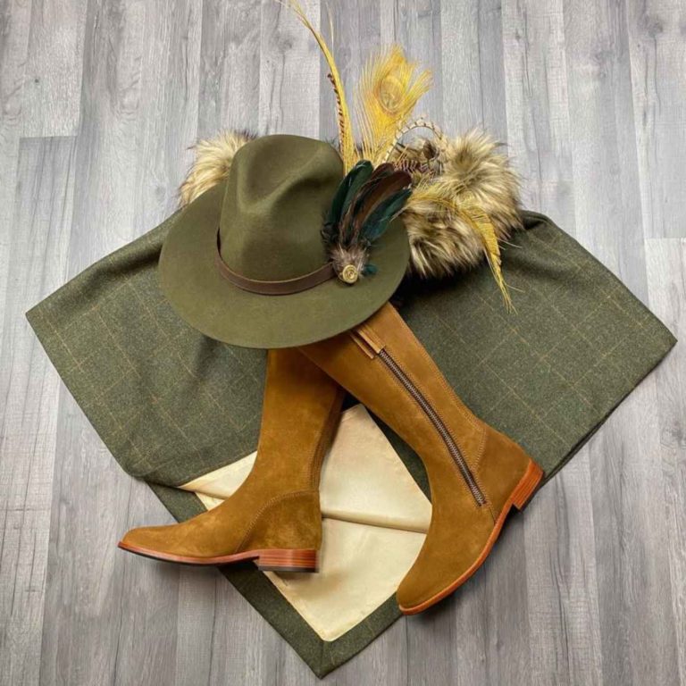 Accessorise Your Outfit