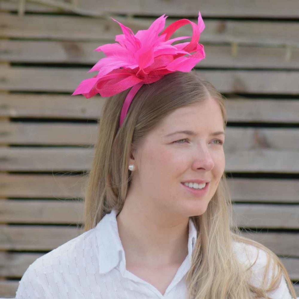 Pink Traditional Fascinator Pink Traditional Fascinator